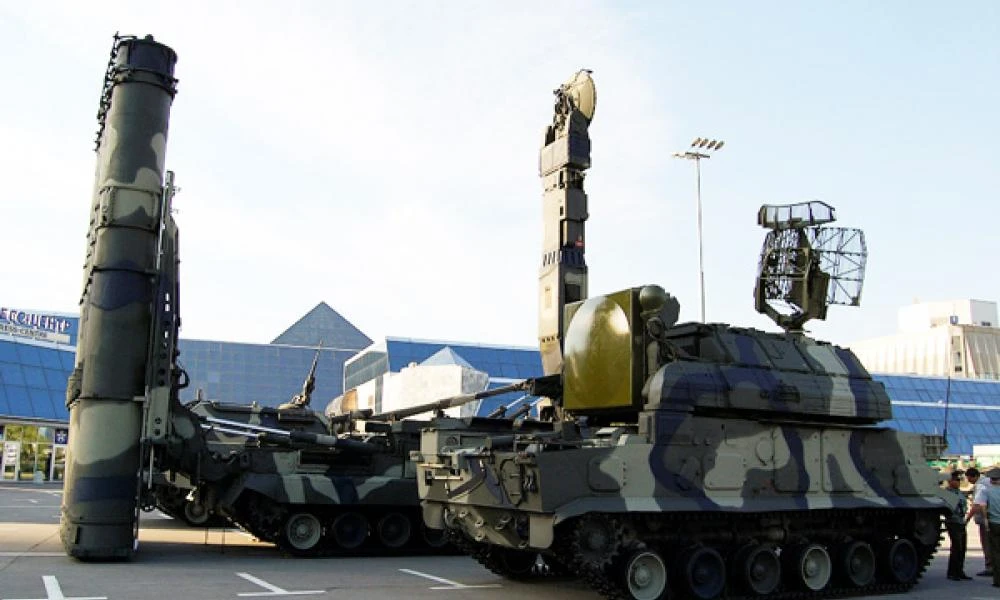 Τι ετοιμάζουν με S-300-TOR-M1- OSA; ΥΦΕΘΑ για Ουκρανία: Ότι στρατιωτικό υλικό βγει μη επιχειρησιακά αναγκαίο το εκμεταλλευόμαστε